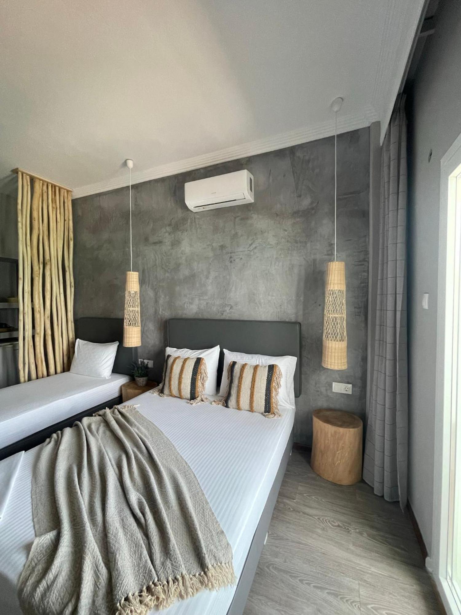 פפקוהורי Xenios Hotel מראה חיצוני תמונה